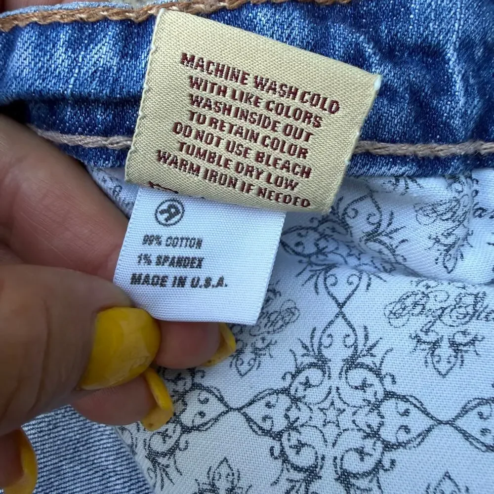 Y2K Big Star Maddie Mid Rise Fit Whiskered Blue Jean Shorts Size 30